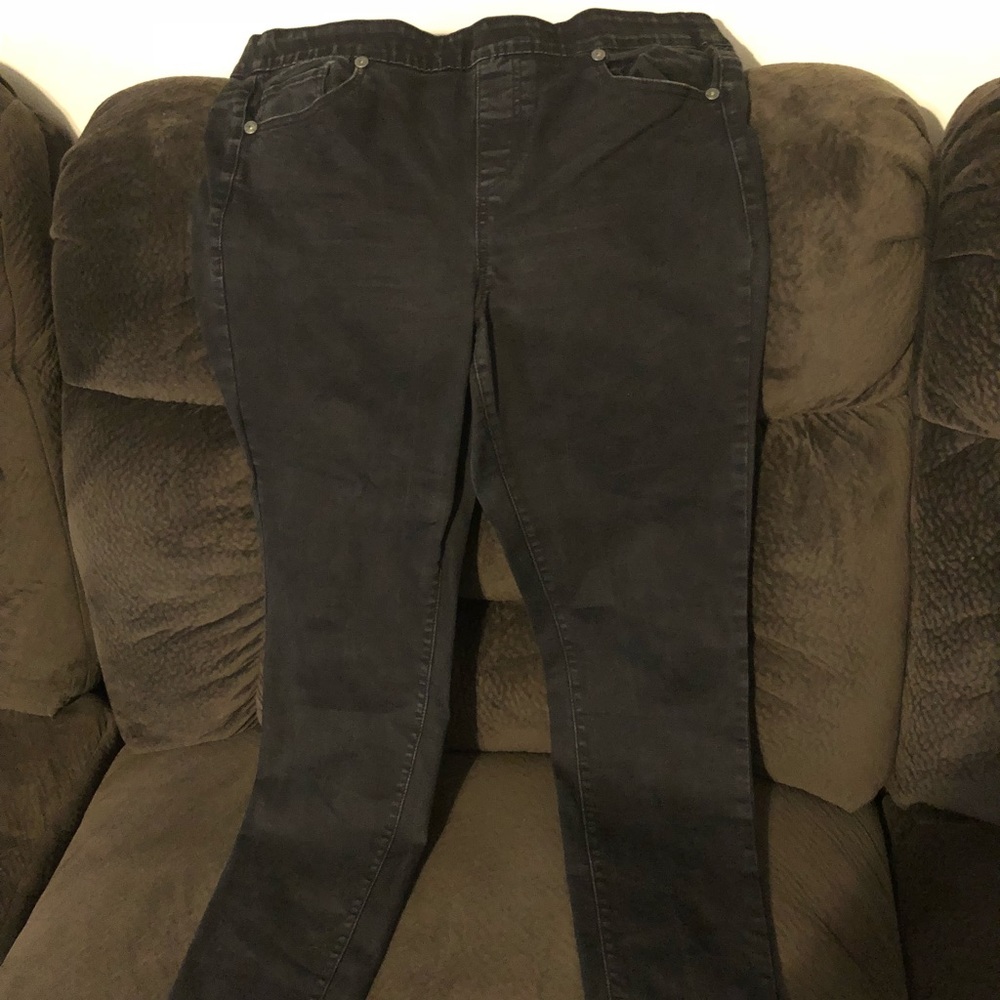 Maurice’s Black Skinny Jeans/Pants